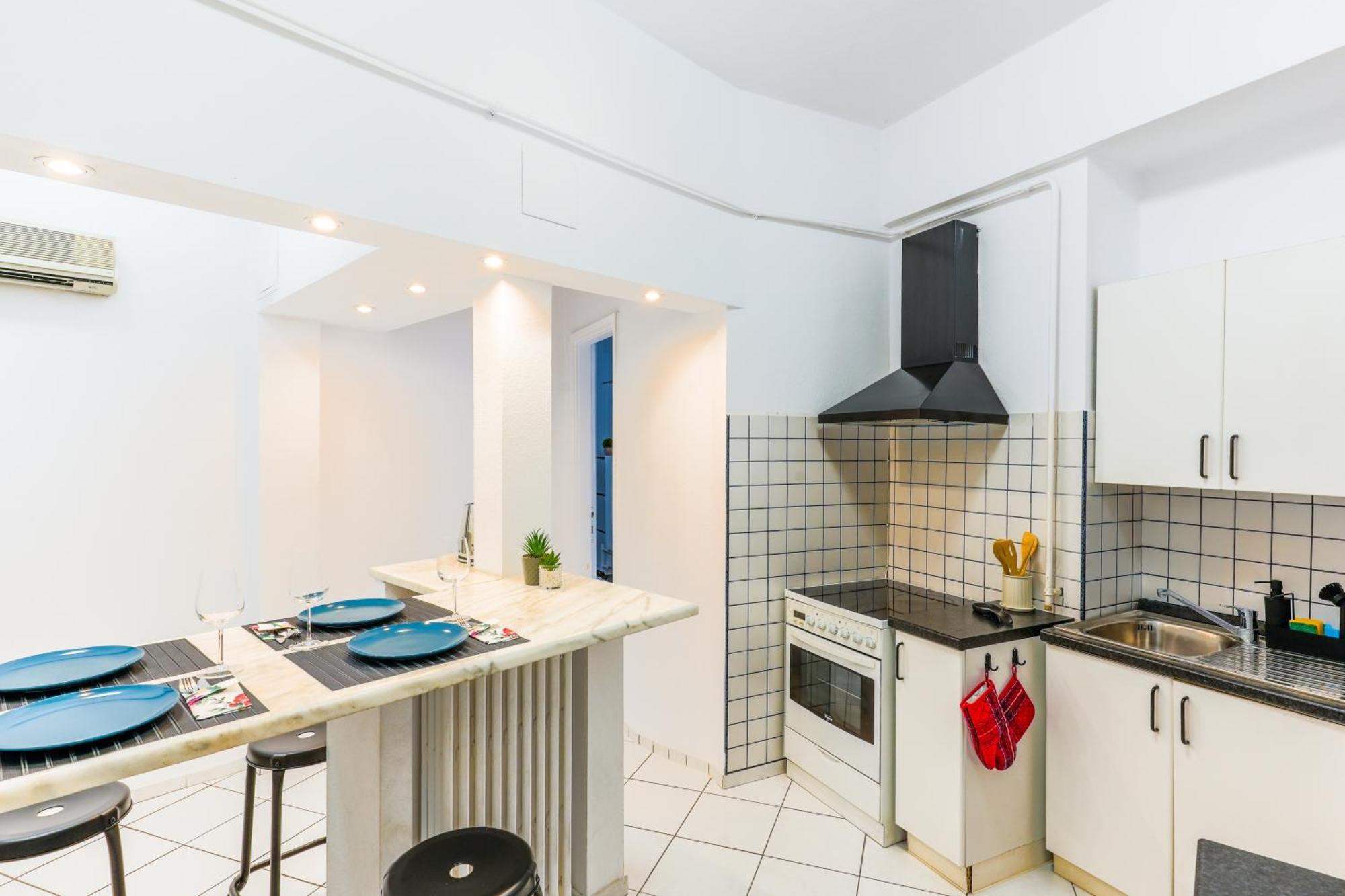 Ultracentral Golden Gatehouse 3 Bdrm Bucureşti Ngoại thất bức ảnh