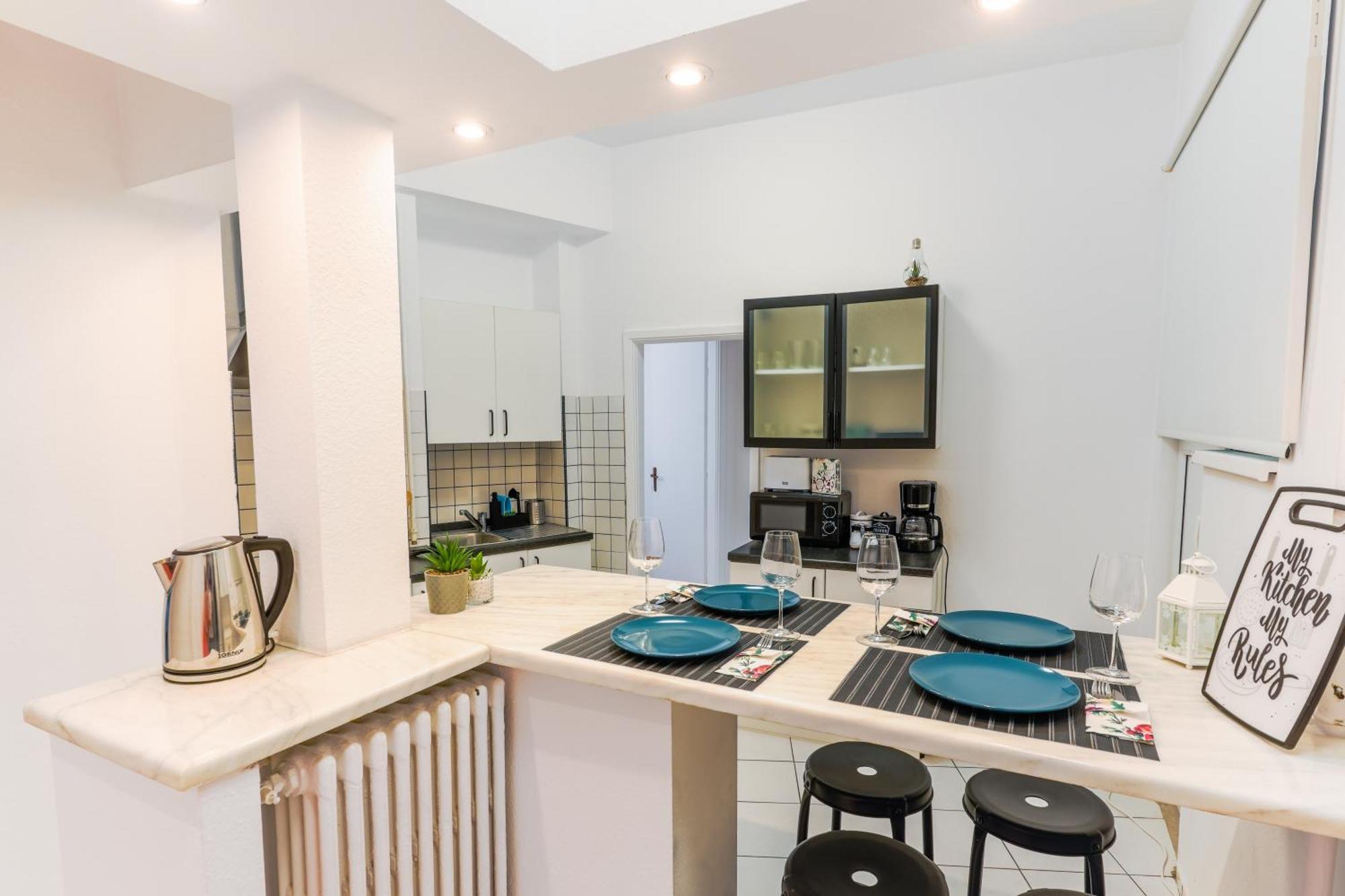 Ultracentral Golden Gatehouse 3 Bdrm Bucureşti Ngoại thất bức ảnh